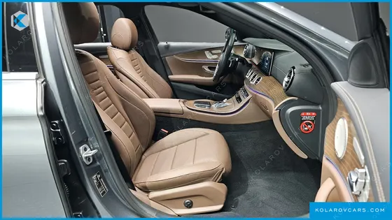 MERCEDES E-CLASS E300E 4MATIC EXCLUSIVE