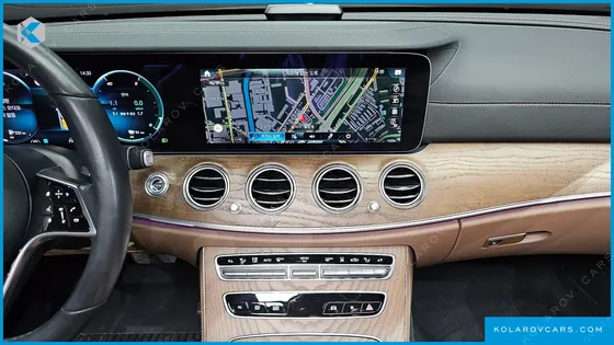 MERCEDES E-CLASS E300E 4MATIC EXCLUSIVE