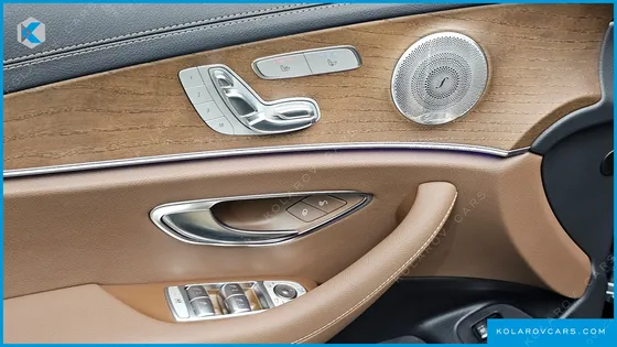 MERCEDES E-CLASS E300E 4MATIC EXCLUSIVE