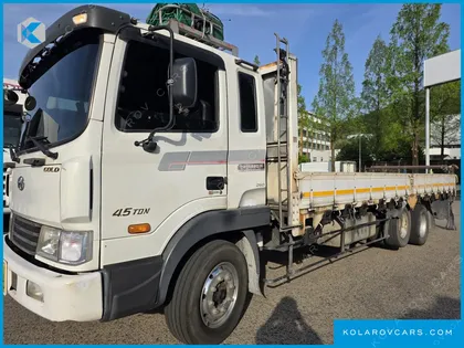 HYUNDAI MEGA TRUCK GOLD