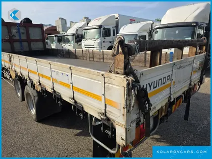 HYUNDAI MEGA TRUCK GOLD