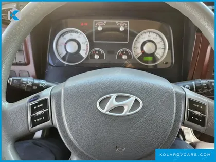 HYUNDAI MEGA TRUCK GOLD
