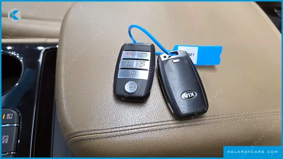 KIA CARNIVAL 7-SEATER LIMOUSINE
