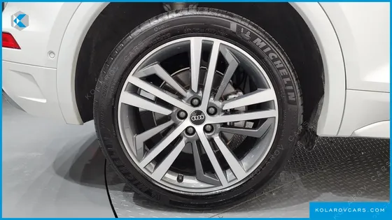 AUDI Q5 45 TFSI QUATTRO PREMIUM