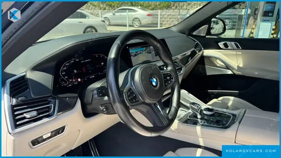 BMW X6 M50I