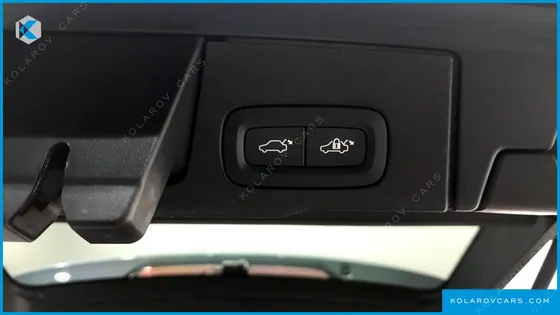VOLVO XC60 B6 INSCIRTION