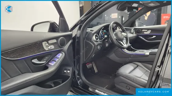 MERCEDES GLC-CLASS GLC300E 4MATIC COUPE