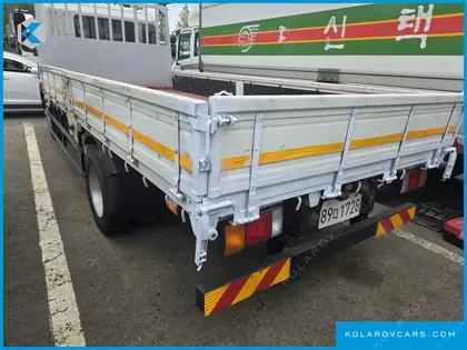 HYUNDAI MEGA TRUCK GOLD