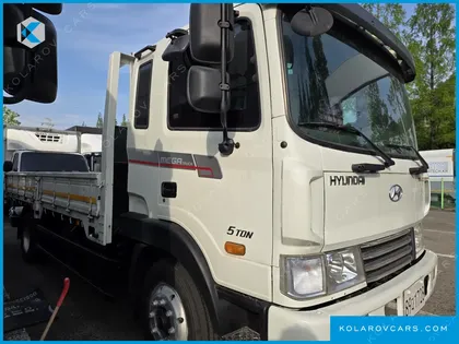 HYUNDAI MEGA TRUCK GOLD