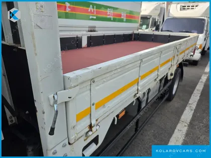 HYUNDAI MEGA TRUCK GOLD