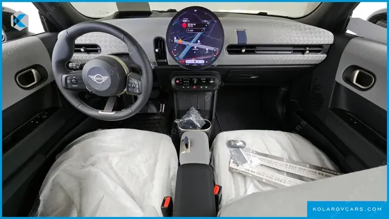 MINI COOPER FAVOURED