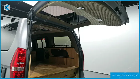 HYUNDAI STAREX CAMPING CAR