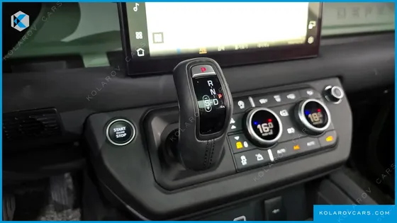 LAND ROVER DEFENDER 110 D300 75TH EDITION