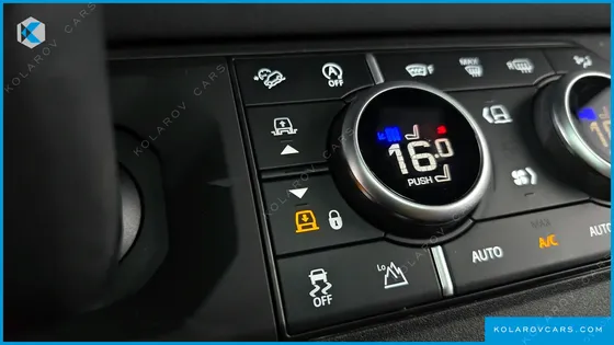 LAND ROVER DEFENDER 110 D300 75TH EDITION