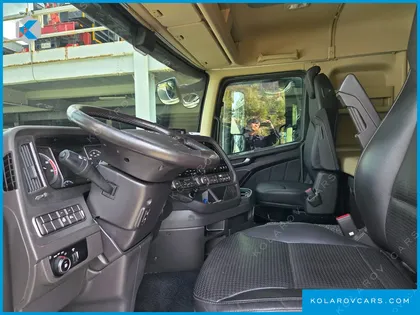 HYUNDAI EXCEED 6X4