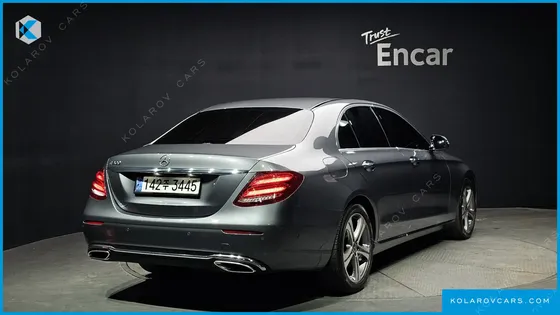 MERCEDES E-CLASS E300 AVANTGARDE