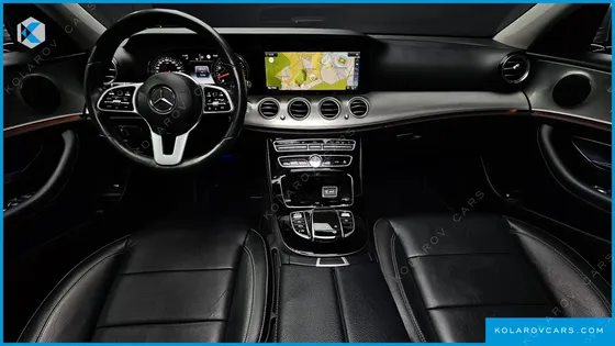 MERCEDES E-CLASS E300 AVANTGARDE