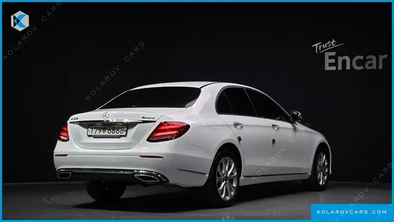 MERCEDES E-CLASS E300 4MATIC EXCLUSIVE