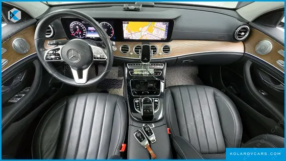 MERCEDES E-CLASS E300 4MATIC EXCLUSIVE