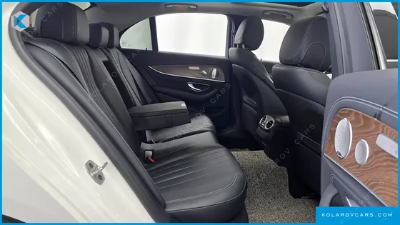 MERCEDES E-CLASS E300 4MATIC EXCLUSIVE