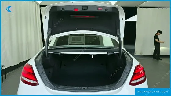 MERCEDES E-CLASS E300 4MATIC EXCLUSIVE