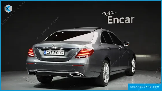 MERCEDES E-CLASS E220D AVANTGARDE