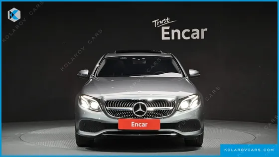 MERCEDES E-CLASS E220D AVANTGARDE