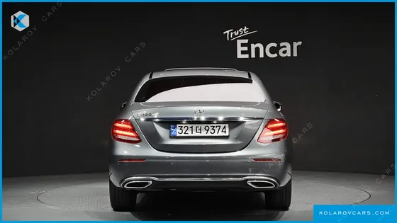 MERCEDES E-CLASS E220D AVANTGARDE