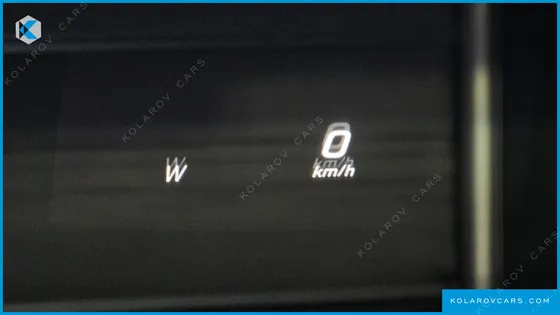 MERCEDES E-CLASS E220D AVANTGARDE