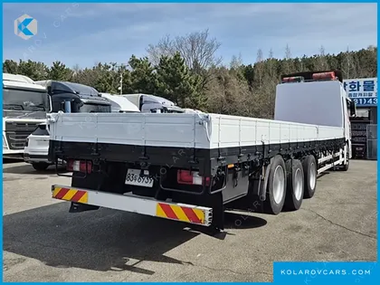HYUNDAI EXCEED 8X4