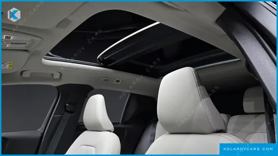 VOLVO XC40 B4 ULTRA BRIGHT