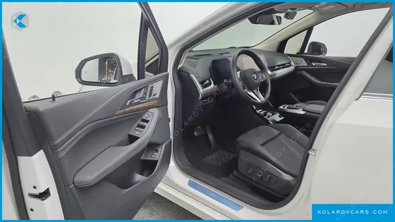 BMW 2 SERIES 220I LUXURY
