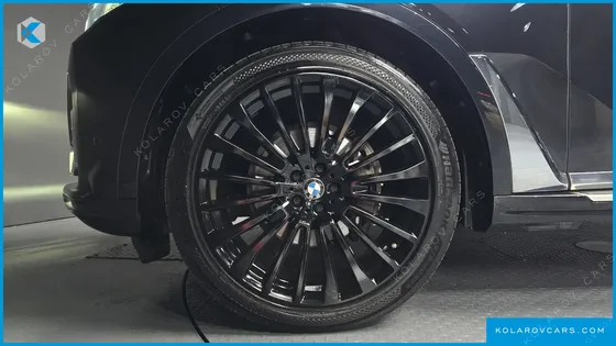 BMW X7 XDRIVE 30D DESIGN PURE EXCELLENT 6-SEATER