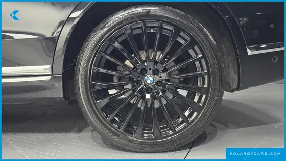 BMW X7 XDRIVE 30D DESIGN PURE EXCELLENT 6-SEATER