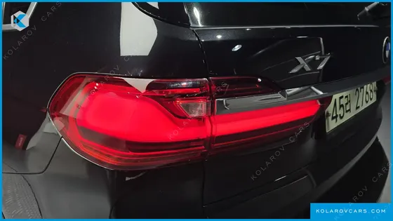 BMW X7 XDRIVE 30D DESIGN PURE EXCELLENT 6-SEATER