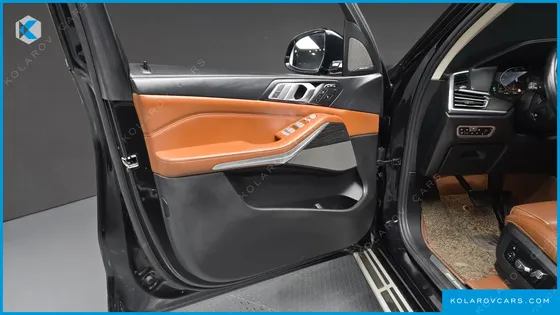 BMW X7 XDRIVE 30D DESIGN PURE EXCELLENT 6-SEATER
