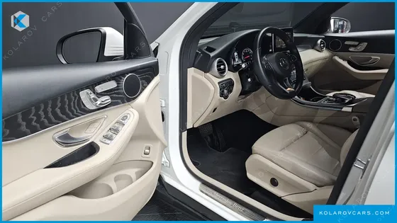 MERCEDES GLC-CLASS GCL300 4MATIC COUPE