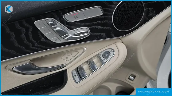 MERCEDES GLC-CLASS GCL300 4MATIC COUPE