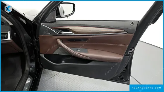 BMW 5 SERIES 530I LUXURY