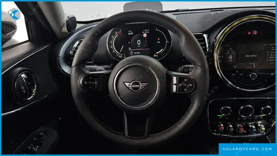 MINI CLUBMAN CLASSIC LAUNCH PACK