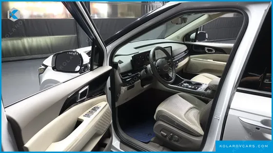 KIA CARNIVAL 9-SEATER SIGNATURE