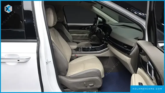KIA CARNIVAL 9-SEATER SIGNATURE