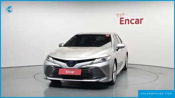 TOYOTA CAMRY 2.5 XLE HYBRID