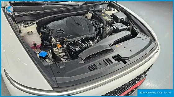 HYUNDAI GRANDEUR 2,5 GASOLINE 2WD