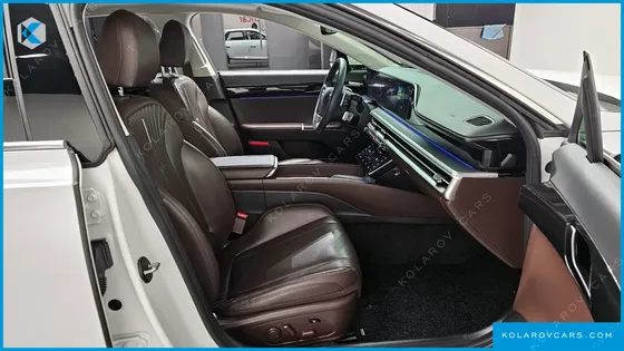 HYUNDAI GRANDEUR 2,5 GASOLINE 2WD