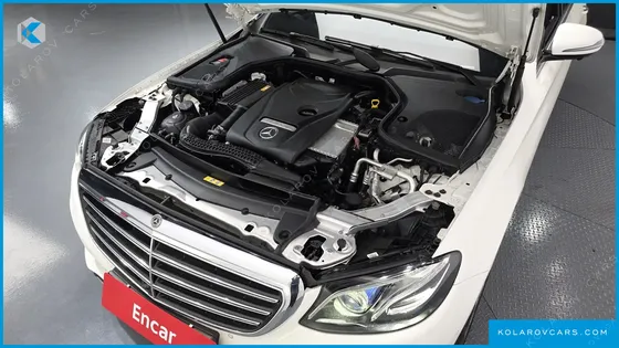 MERCEDES E-CLASS E300 4MATIC EXCLUSIVE