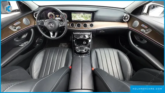 MERCEDES E-CLASS E300 4MATIC EXCLUSIVE