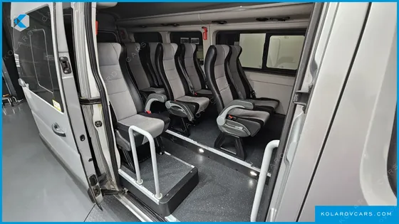 RENAULT KOREA MASTER 2.3 15-SEATER