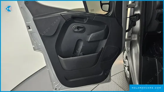 RENAULT KOREA MASTER 2.3 15-SEATER
