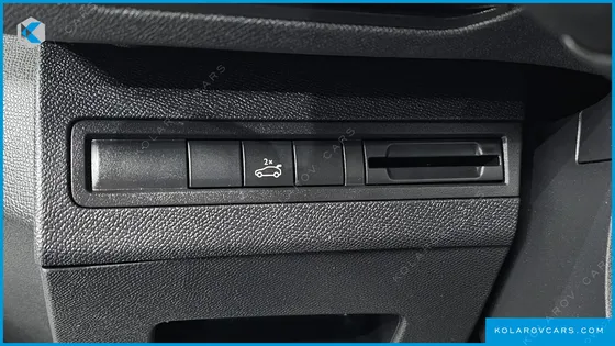 PEUGEOT 5008 1.5 BLUEHDI GT LINE